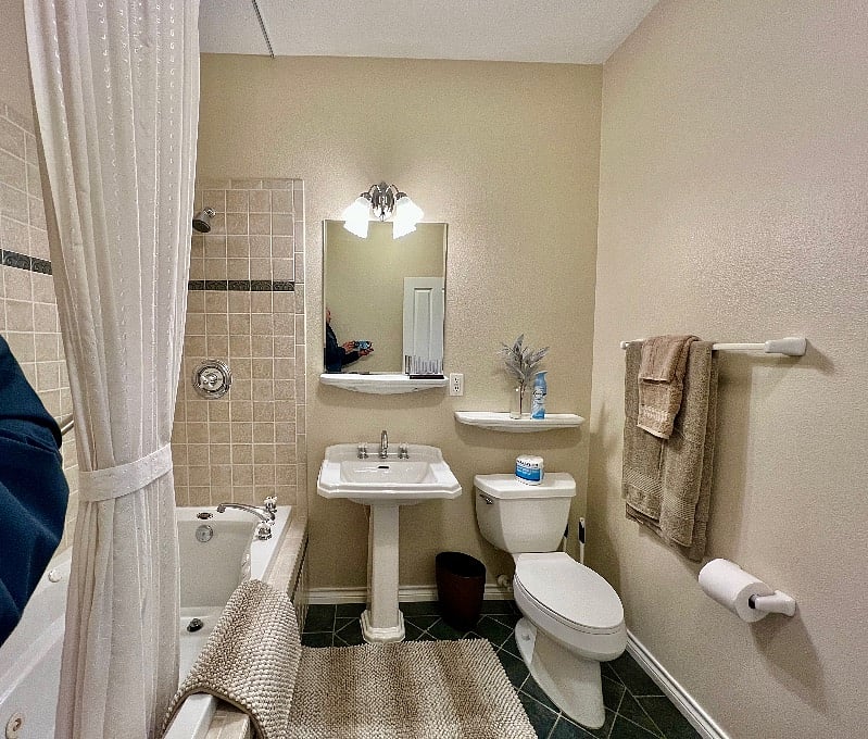 Furnished Finder property 329667_1 photo 14