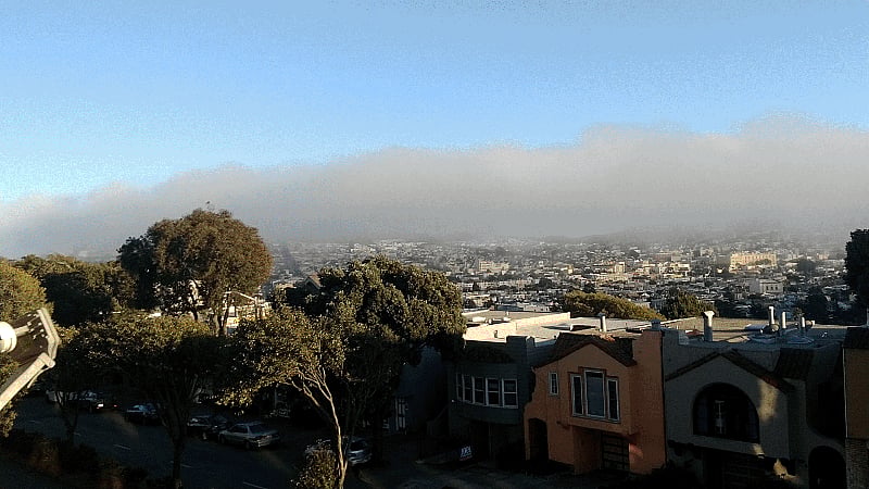 a view of the fog rolling in.