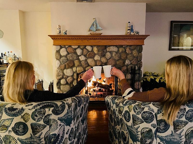 Working fireplace for cozy nights at the beach.