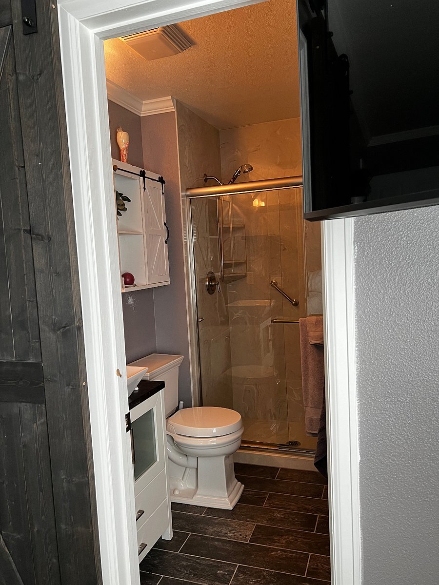 Furnished Finder property 329873_2 photo 5