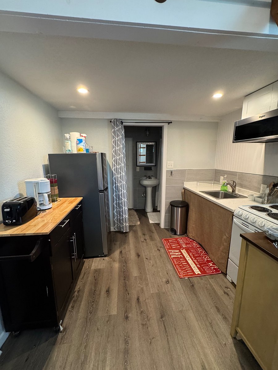 Furnished Finder property 329980_1 photo 10