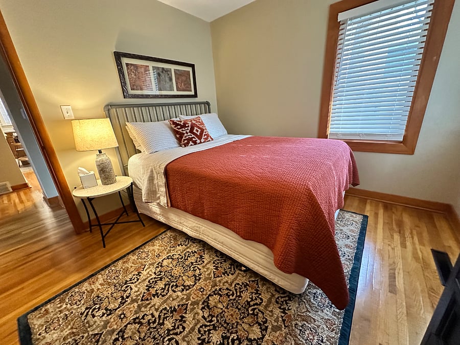 Furnished Finder property 330001_1 photo 1