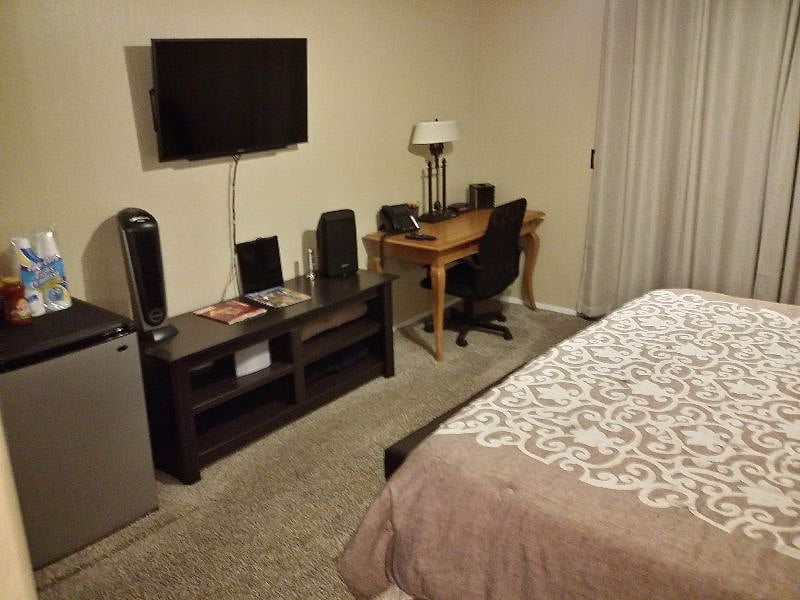 Furnished Finder property 330034_1 photo 3