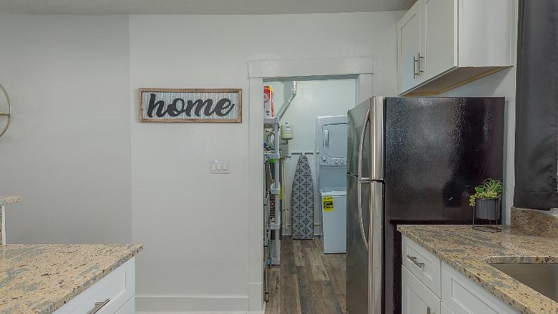 Furnished Finder property 330041_1 photo 8