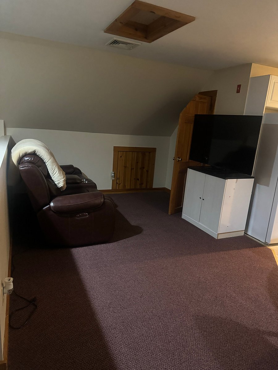 Furnished Finder property 330071_2 photo 18
