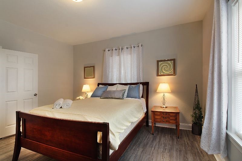Furnished Finder property 330138_1 photo 4