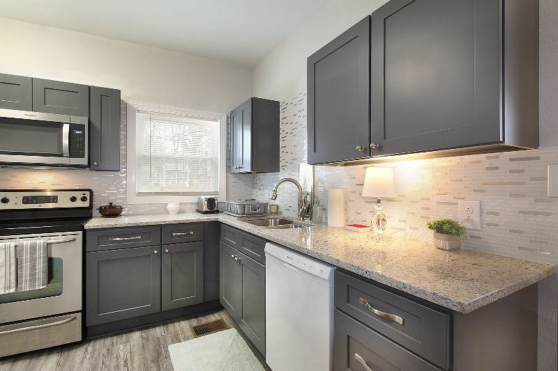 Furnished Finder property 330138_1 photo 9