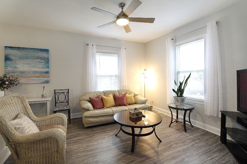 Furnished Finder property 330138_1 photo 13