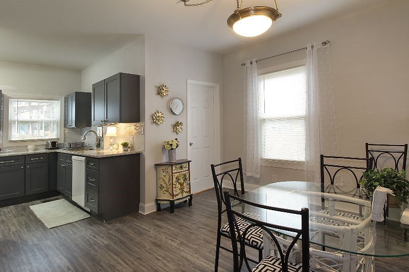Furnished Finder property 330138_1 photo 15