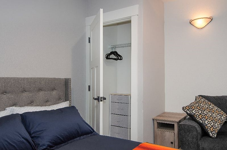 Furnished Finder property 330191_1 photo 8