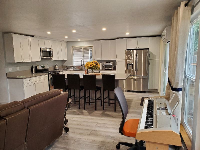 Furnished Finder property 330399_1 photo 15
