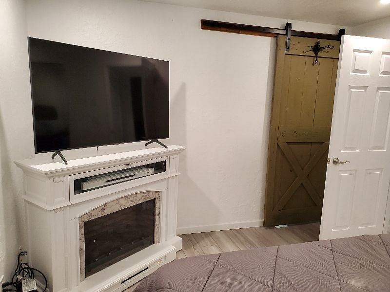 Furnished Finder property 330399_1 photo 17