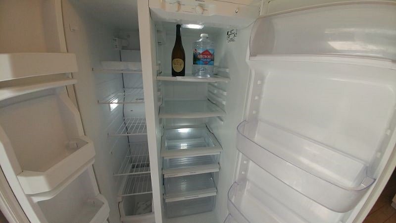 Side by Side refrigerator with Cali wine and water for you!