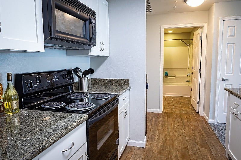 Furnished Finder property 330437_1 photo 8