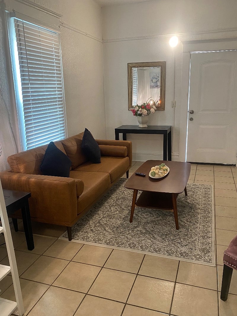 Furnished Finder property 330563_1 photo 10
