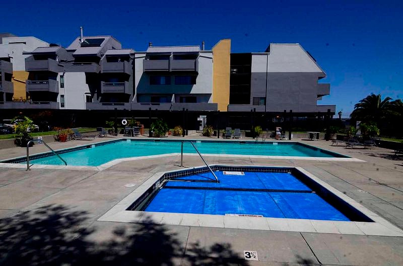 Furnished Finder property 330634_2 photo 13