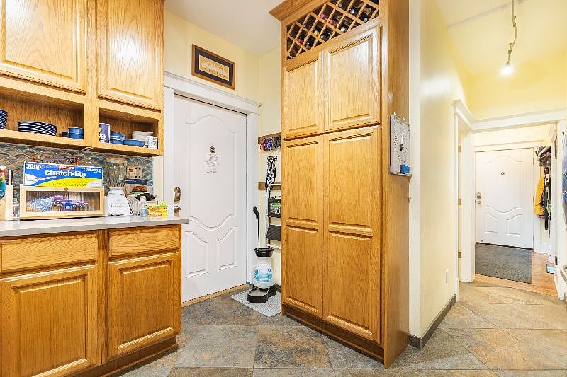 Furnished Finder property 330637_1 photo 8