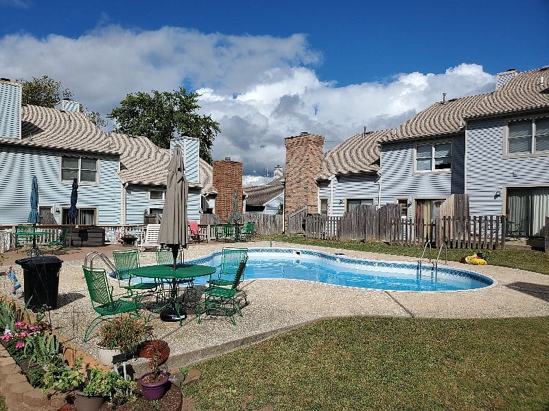 Furnished Finder property 330702_1 photo 16
