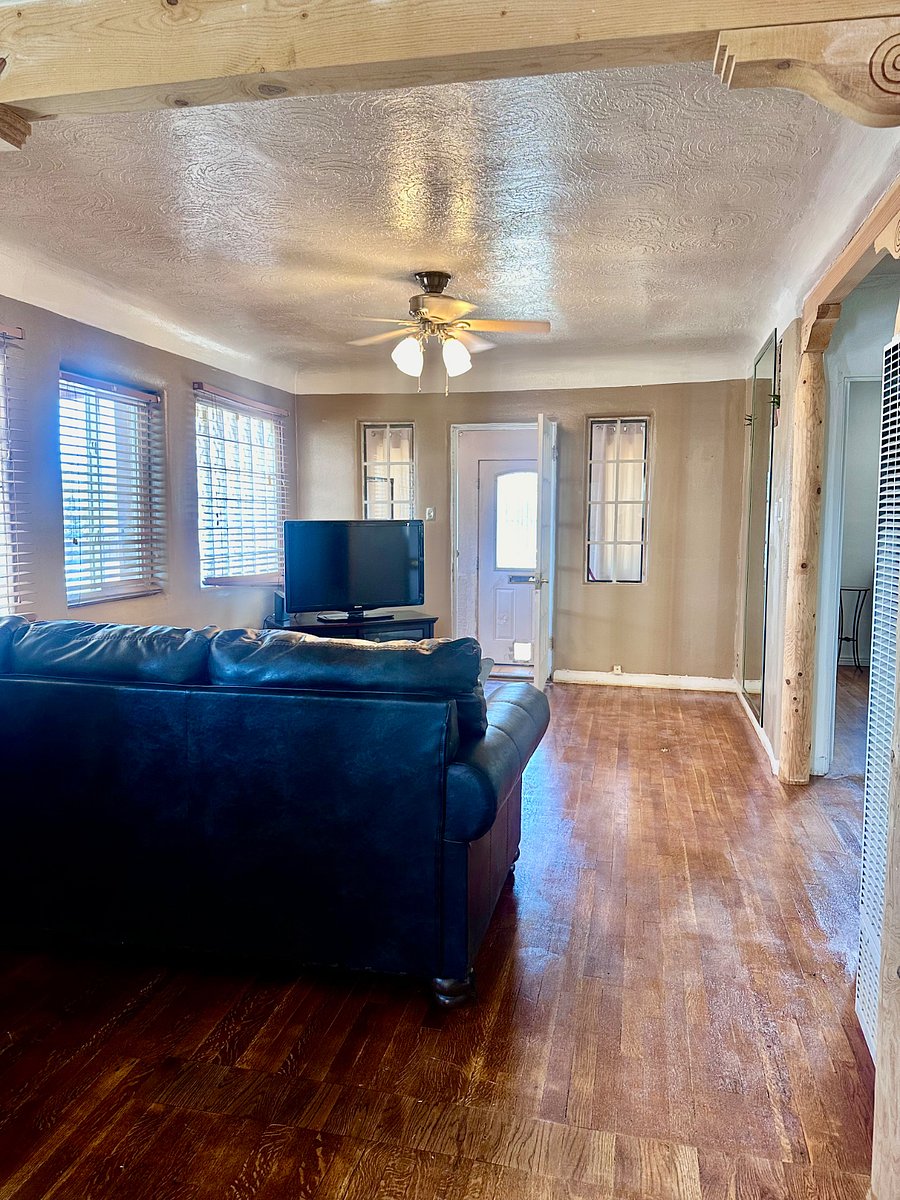 Furnished Finder property 330734_1 photo 3