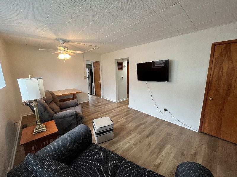 Furnished Finder property 330777_1 photo 3
