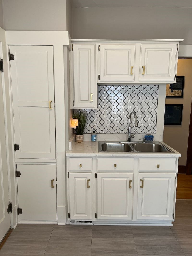 Furnished Finder property 330811_1 photo 6