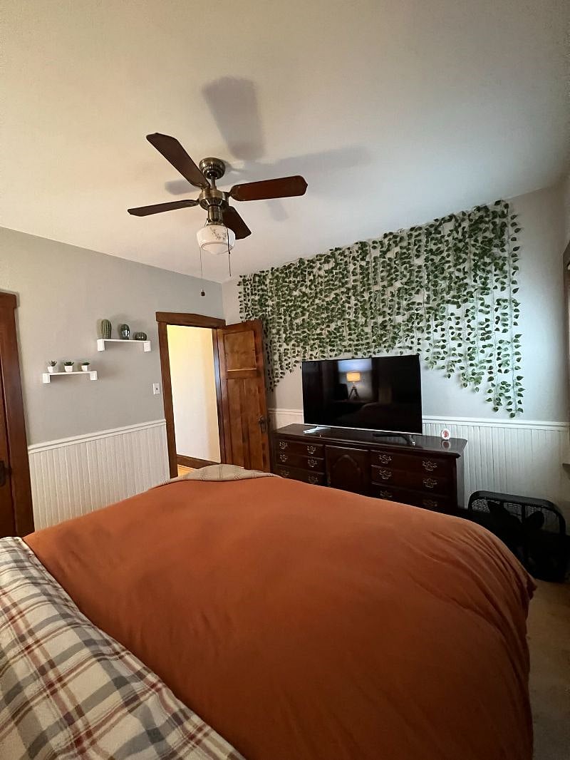 Bedroom #1