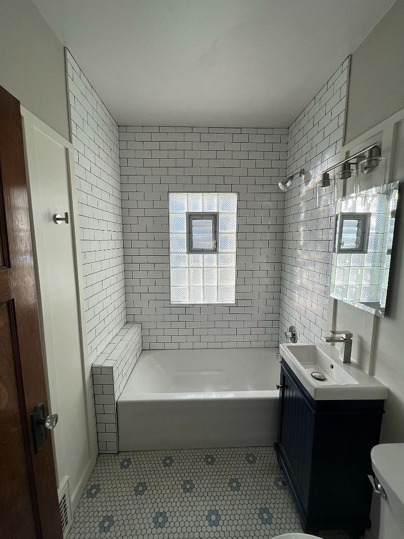 Completely remodeled bathroom with brand new fixtures