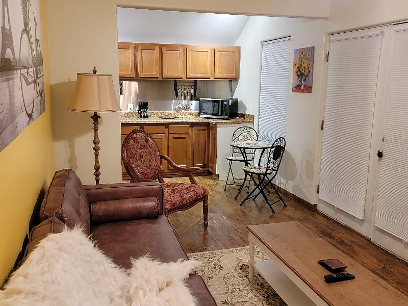 Furnished Finder property 330825_1 photo 6