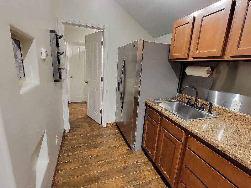 Furnished Finder property 330825_1 photo 12