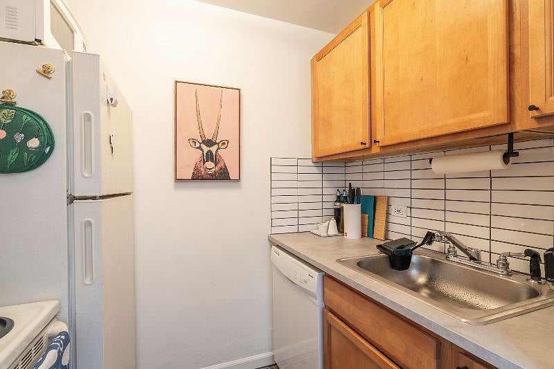 Furnished Finder property 330846_1 photo 9