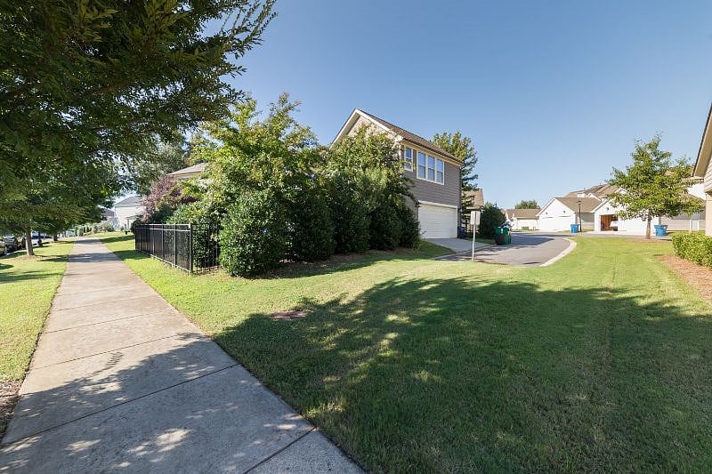 Furnished Finder property 330866_1 photo 24