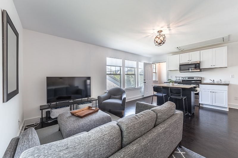 Furnished Finder property 330866_1 photo 9