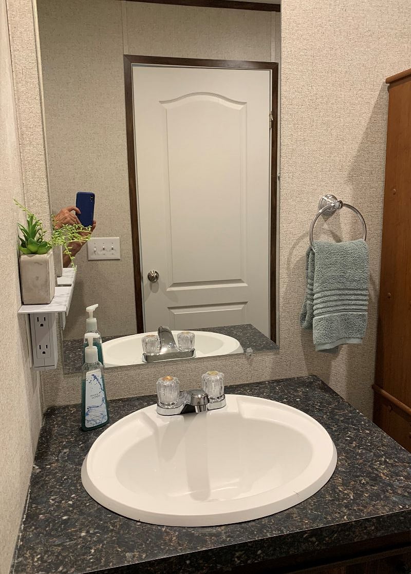 Furnished Finder property 330871_1 photo 8