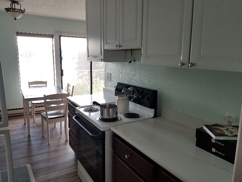 Furnished Finder property 330901_1 photo 3