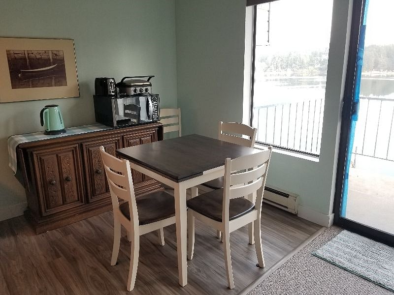 Furnished Finder property 330901_1 photo 6