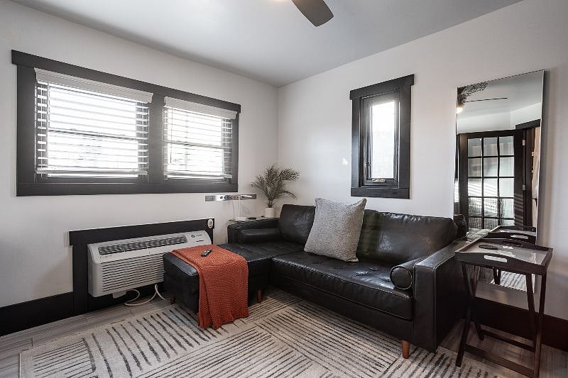 Furnished Finder property 330909_1 photo 16