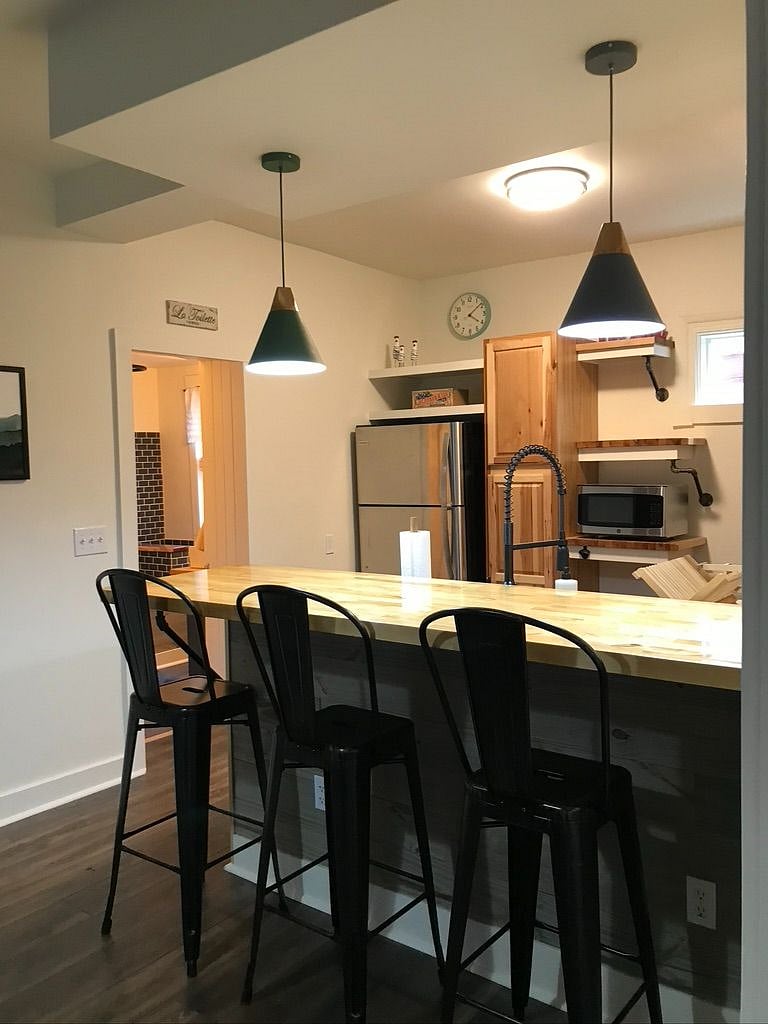 Furnished Finder property 330921_3 photo 1