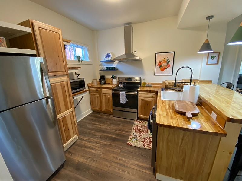 Furnished Finder property 330921_3 photo 4