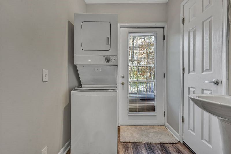 Furnished Finder property 330943_1 photo 11