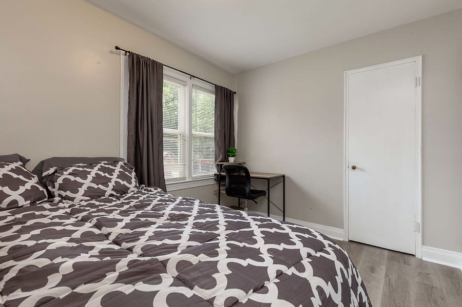 Furnished Finder property 330968_1 photo 11