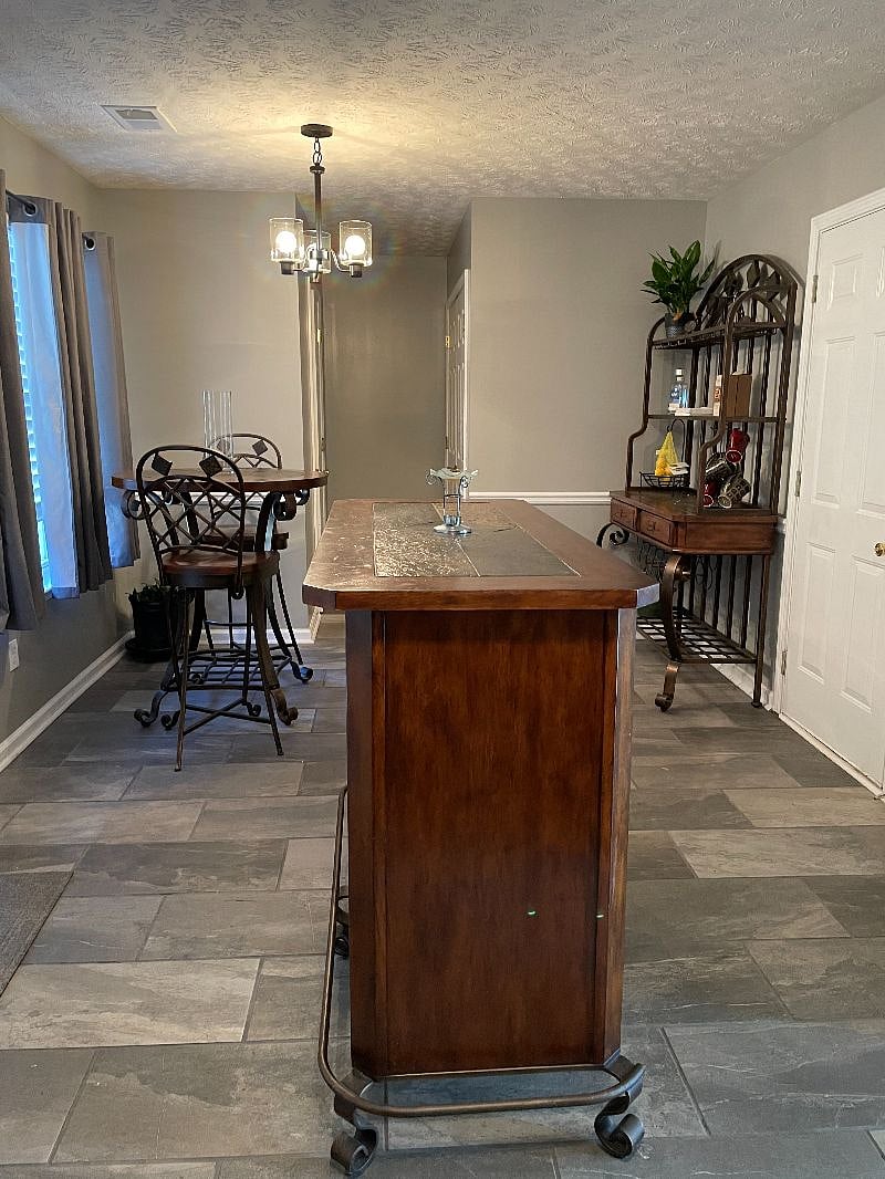Furnished Finder property 335089_2 photo 20