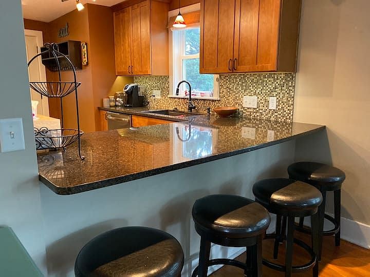 Furnished Finder property 335109_1 photo 7