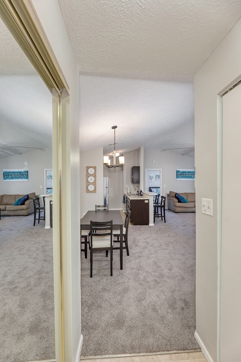 Furnished Finder property 335131_1 photo 3