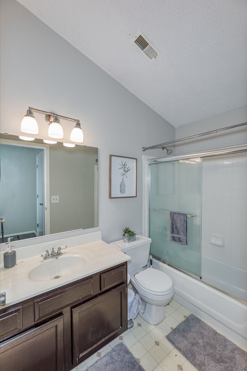 Furnished Finder property 335131_1 photo 11