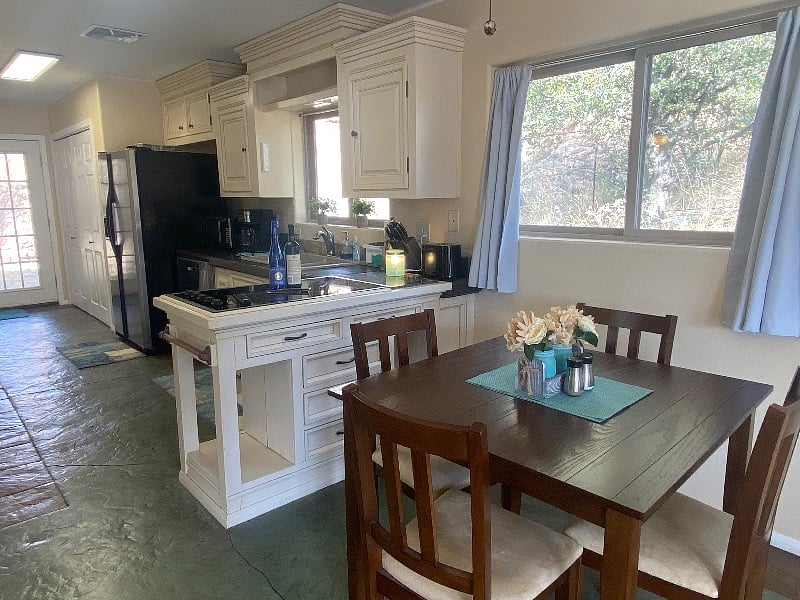 Furnished Finder property 335175_1 photo 8