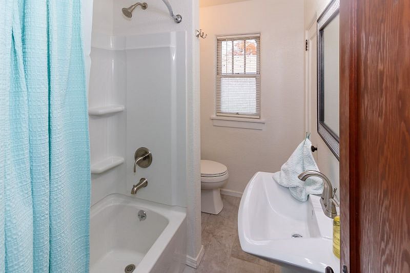 Furnished Finder property 335261_1 photo 8