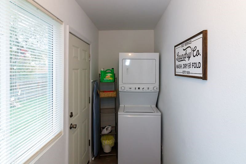 Furnished Finder property 335261_1 photo 11