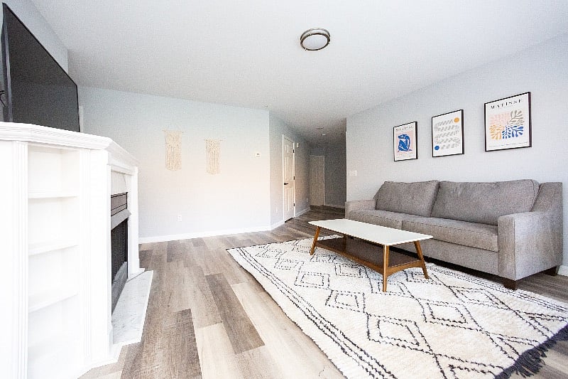 Furnished Finder property 335300_1 photo 2