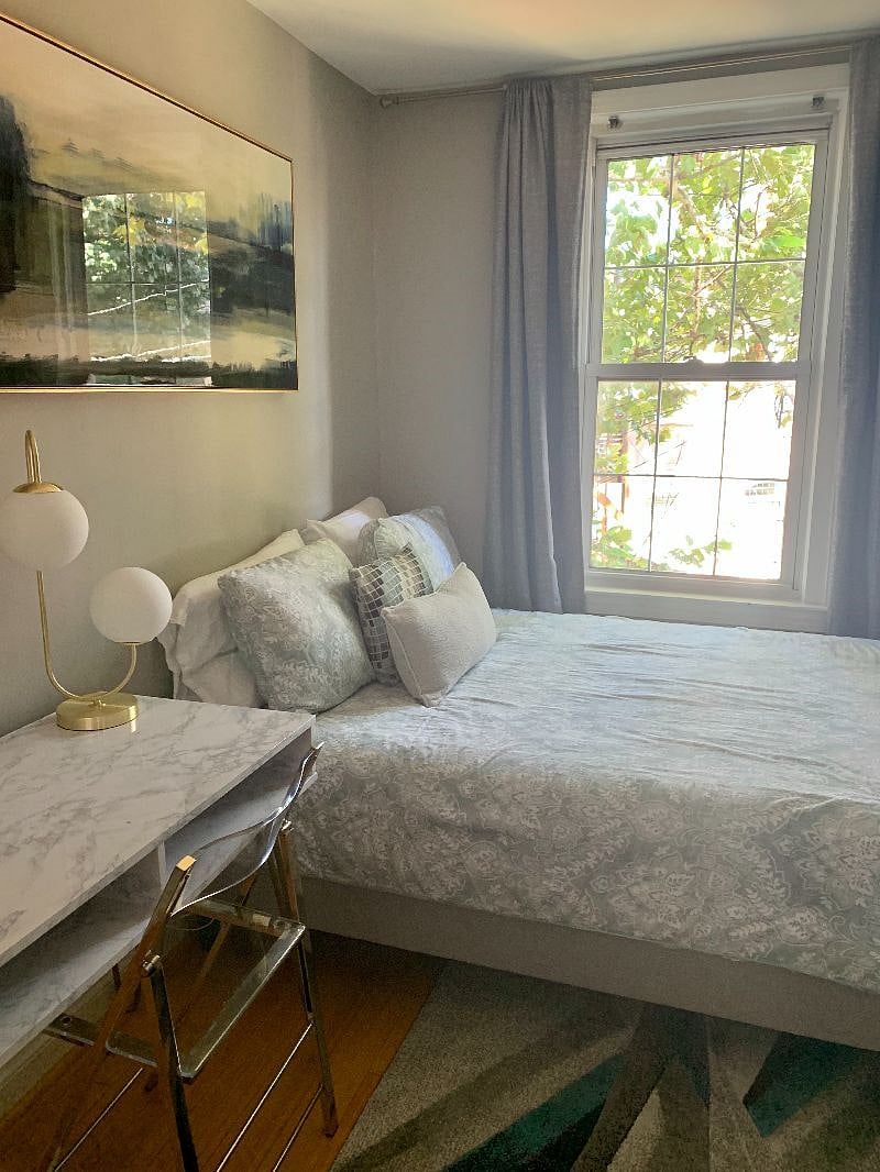 Office/small bedroom with double bed