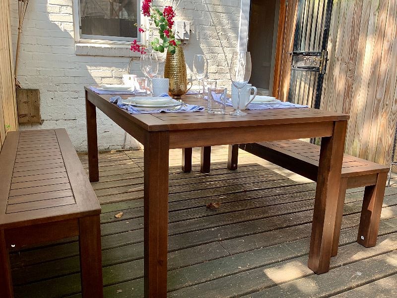 Large dining table on the patio (seats 6)